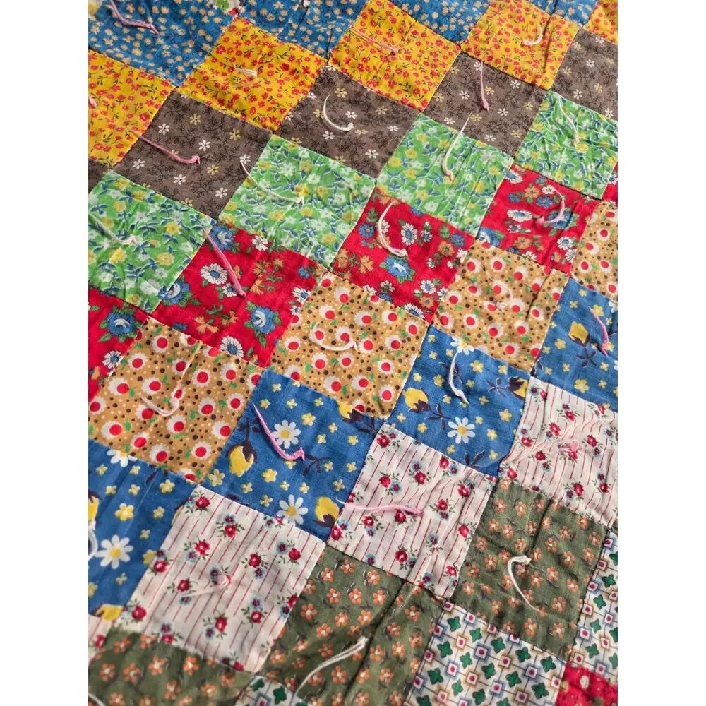 Vtg Trip Around the World Quilt Hand Sewn 78x68 Pastel Postage Stamp Flour Sack